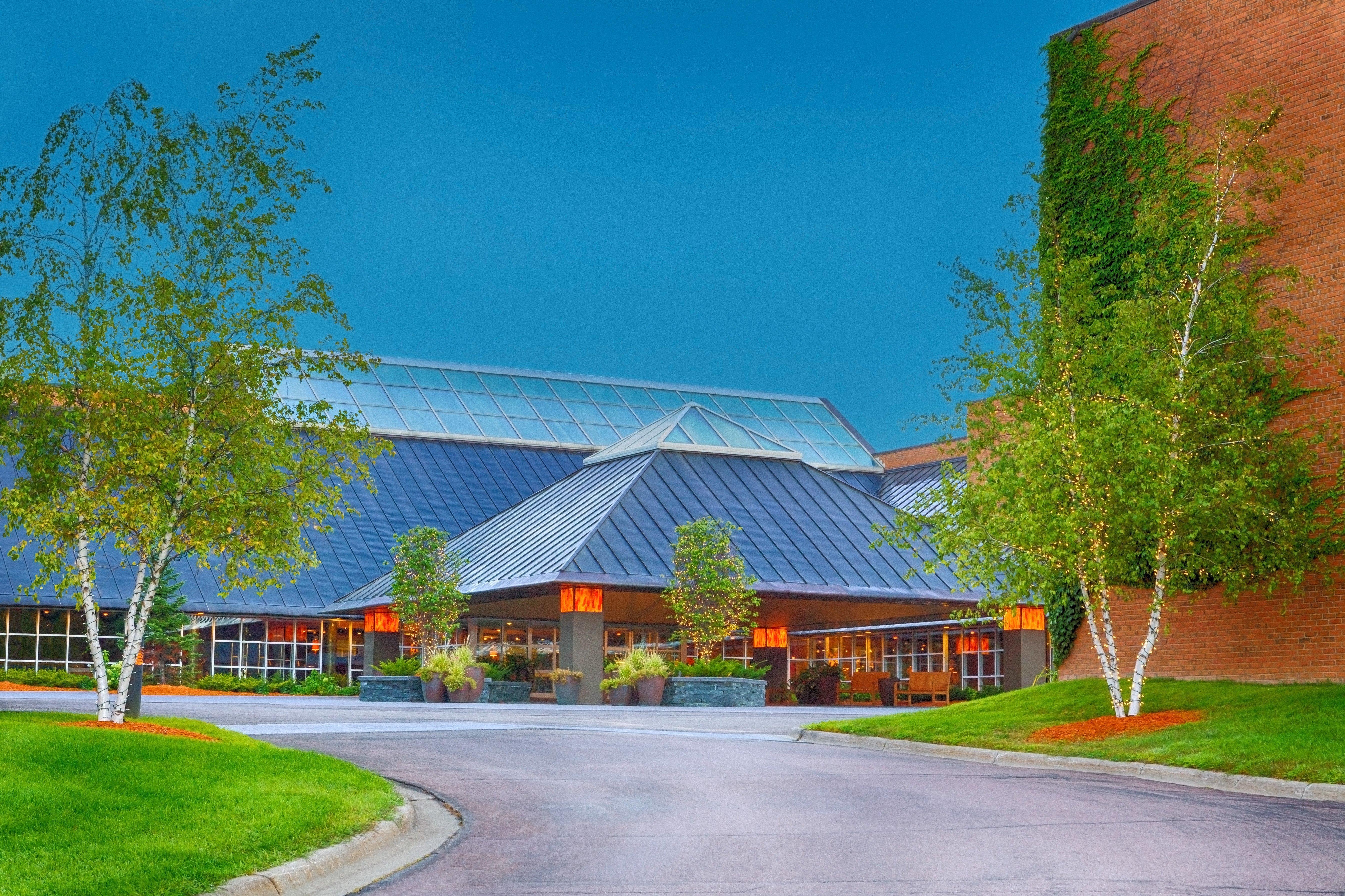 Crowne Plaza Minneapolis West, An Ihg Hotel Plymouth Exterior photo