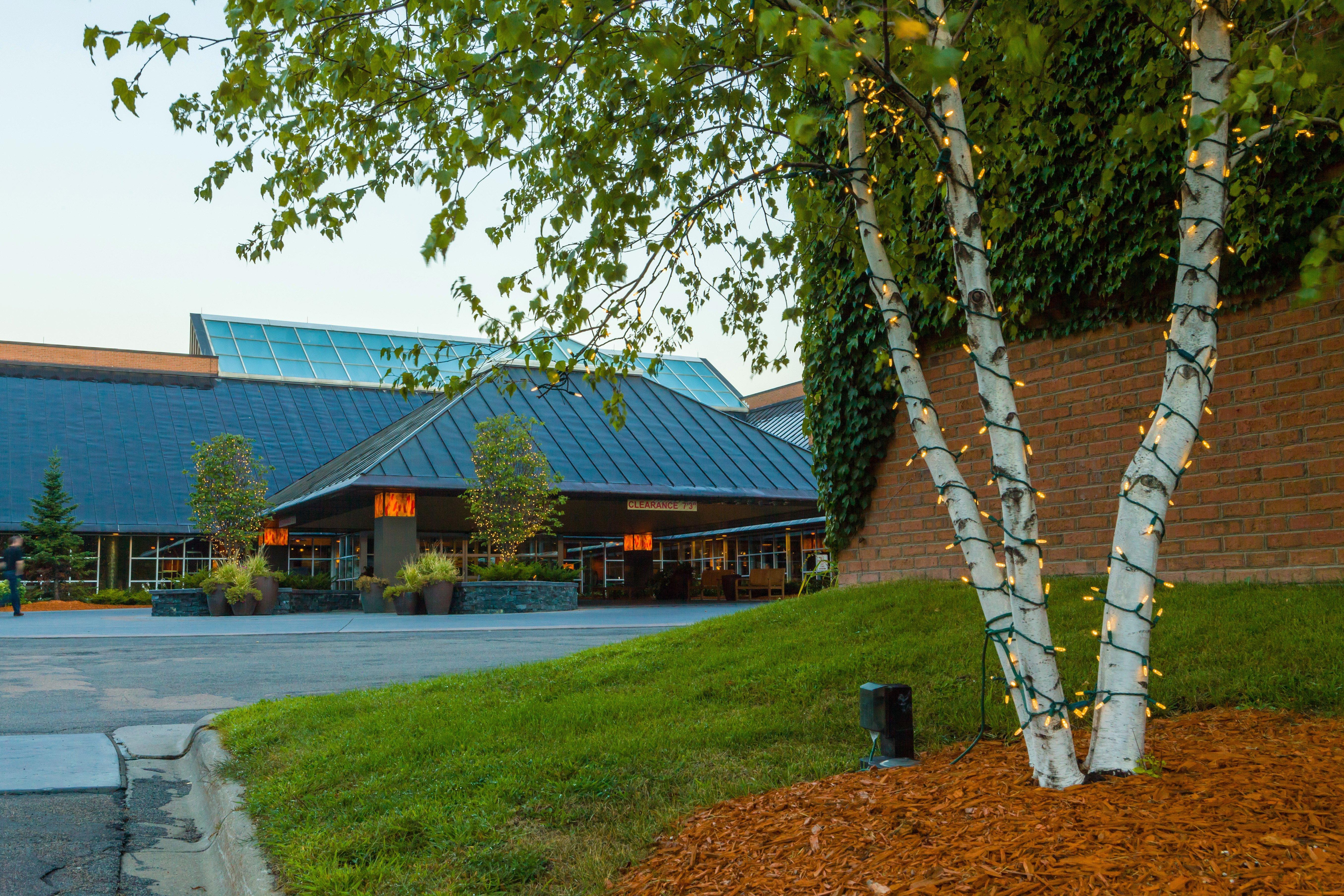 Crowne Plaza Minneapolis West, An Ihg Hotel Plymouth Exterior photo